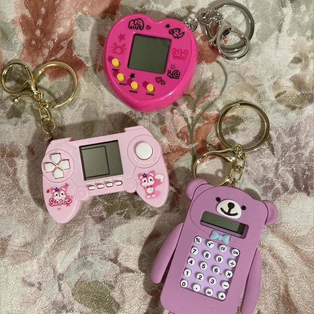 Fun Nostalgic Girly Keychain Set
